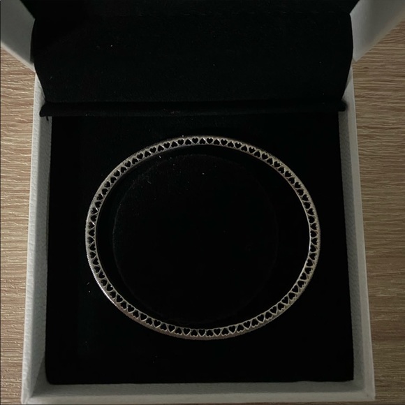 Pandora sparkle bracelet - Picture 2 of 3